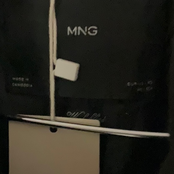 Brand new black single breasted wool pea coat, button closure, 2 patch pockets - Picture 5 of 5